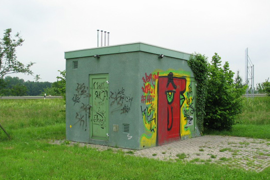 Graffiti in Bühl, Graffitiauftrag Freiburg, inzoolo, zoolo